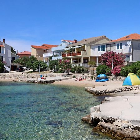 Apartments By The Sea Mandre, Pag - 3084 Kolan Exteriör bild