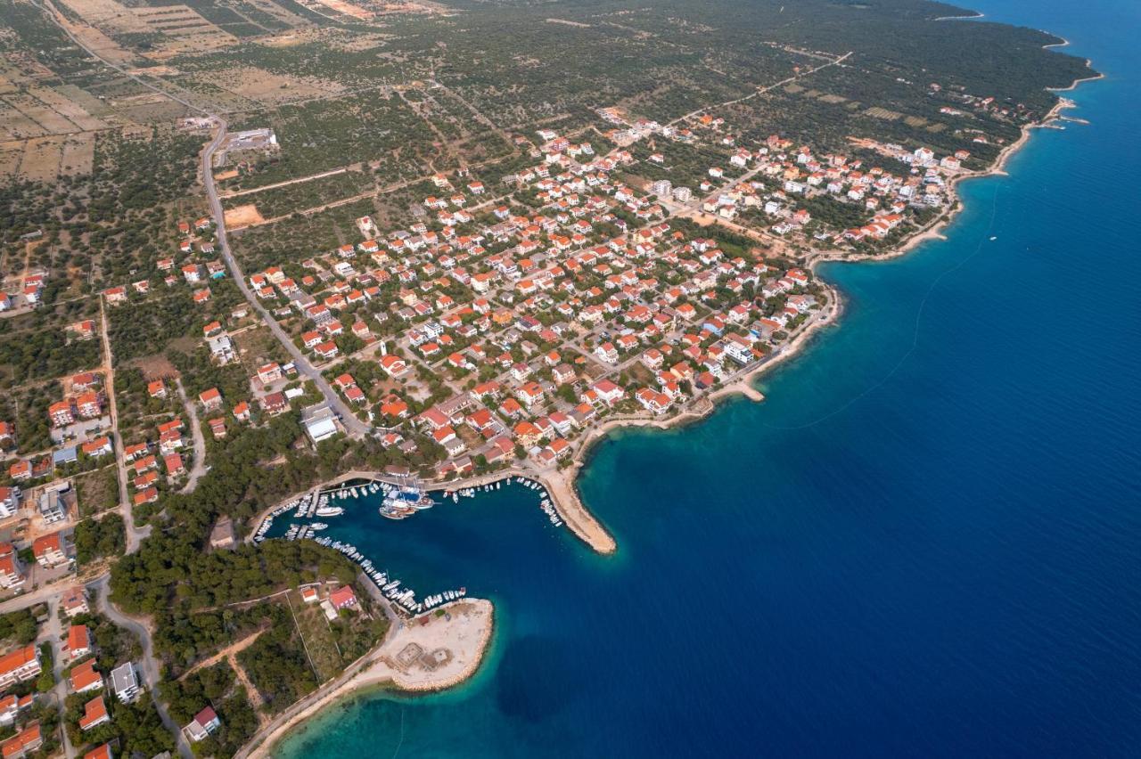 Apartments By The Sea Mandre, Pag - 3084 Kolan Exteriör bild