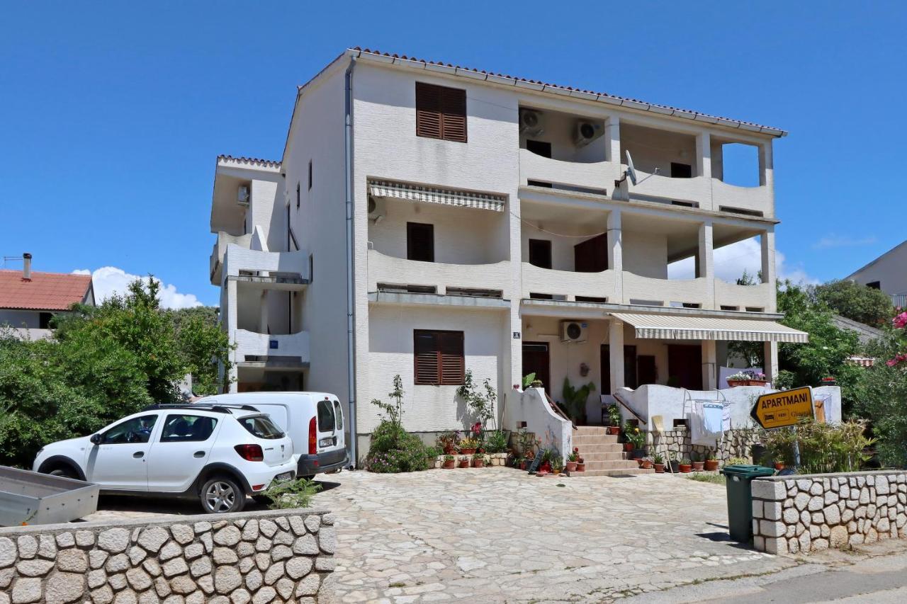 Apartments By The Sea Mandre, Pag - 3084 Kolan Exteriör bild