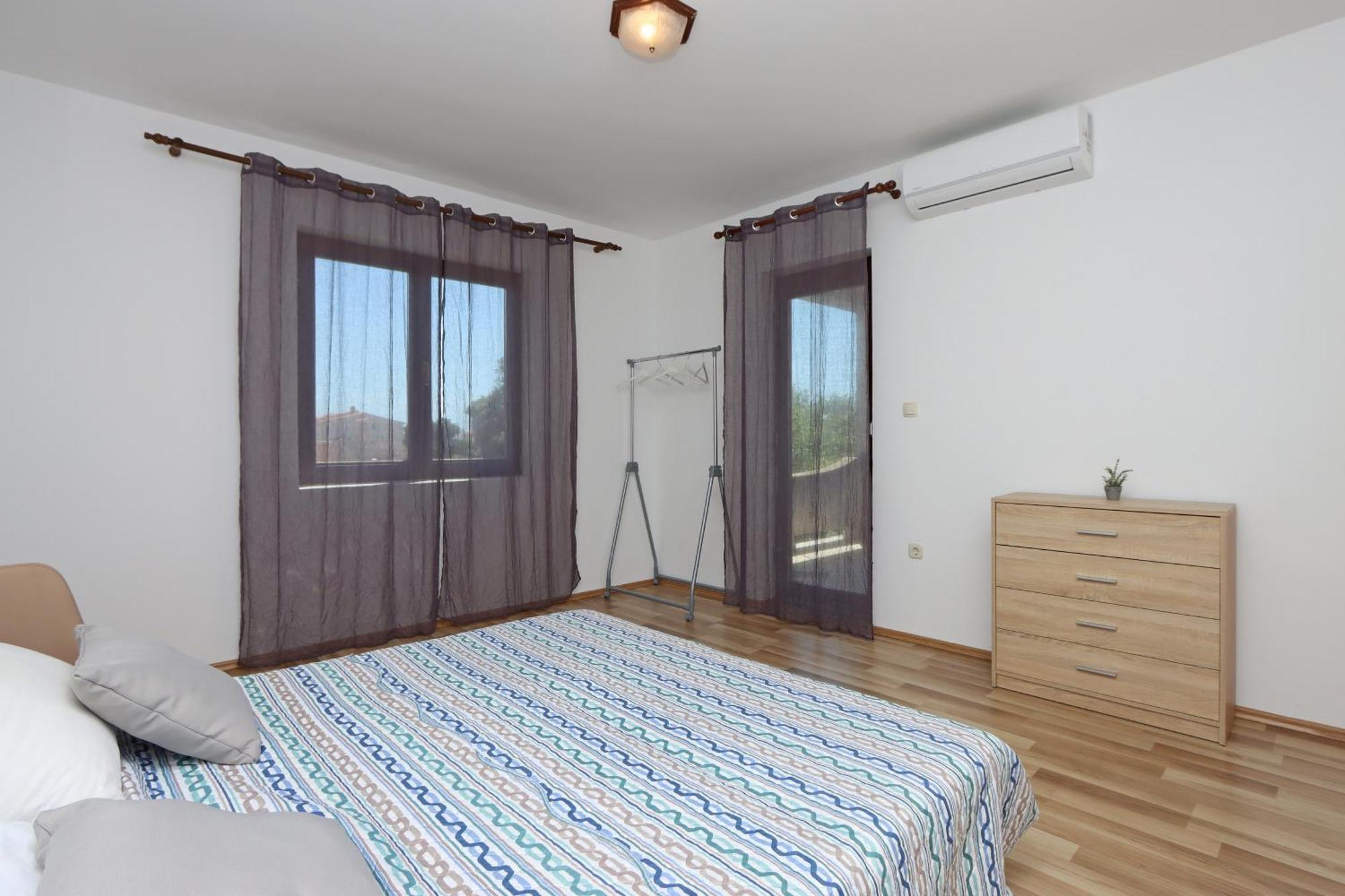 Apartments By The Sea Mandre, Pag - 3084 Kolan Rum bild